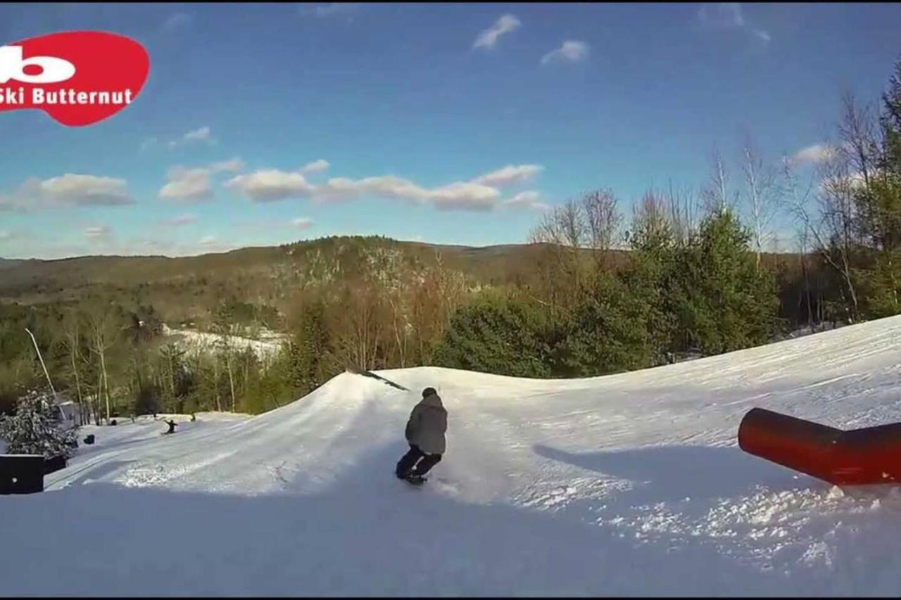 2 Bed Berkshire Getaway Minutes To Jiminy Peak Ski Hancock Eksteriør billede