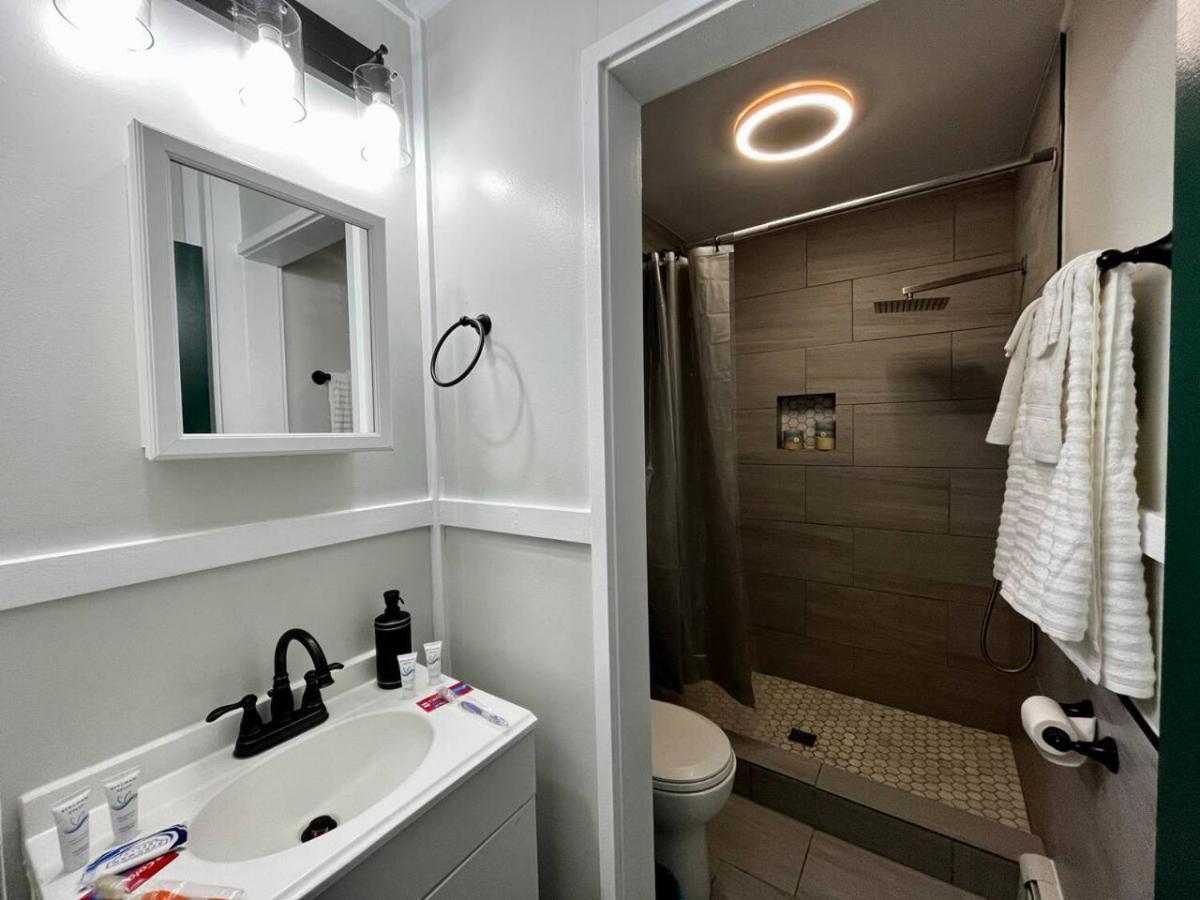 2 Bed Berkshire Getaway Minutes To Jiminy Peak Ski Hancock Eksteriør billede